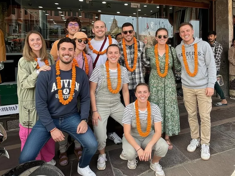 Jaipur old city bazaars walking tour with guests